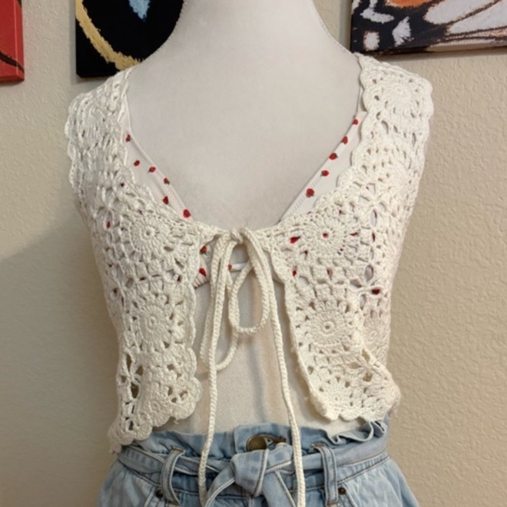 Line & Dot Crochet Top